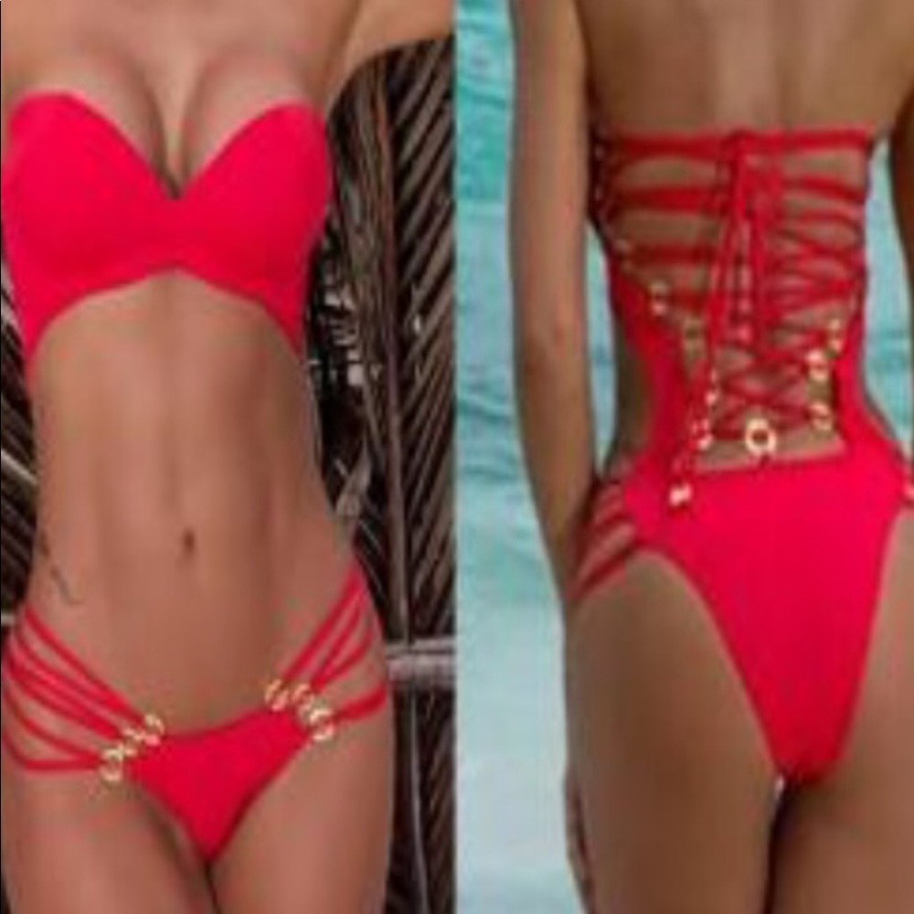 String bikini